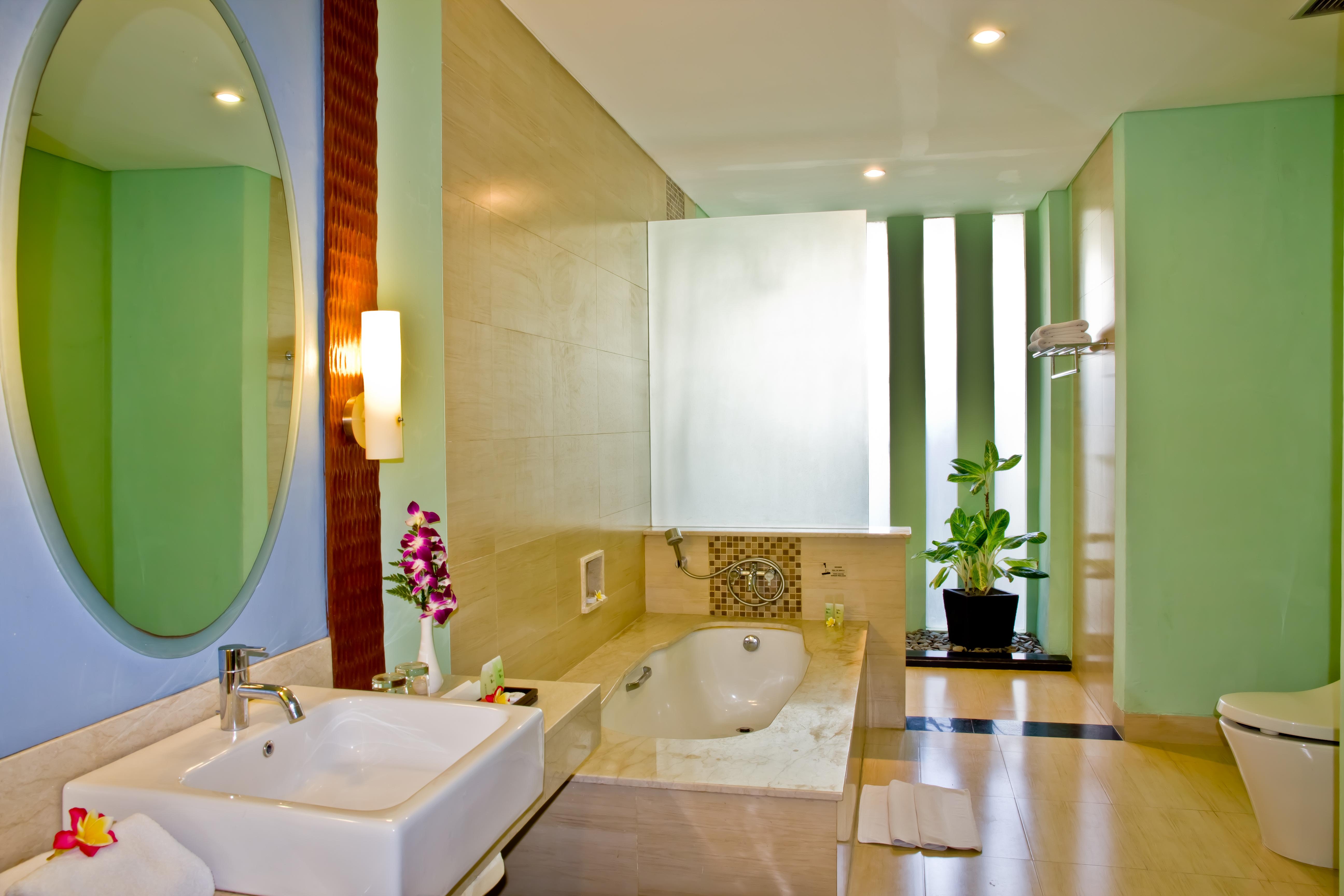 The Rani Hotel & Spa Kuta Lombok Exterior foto